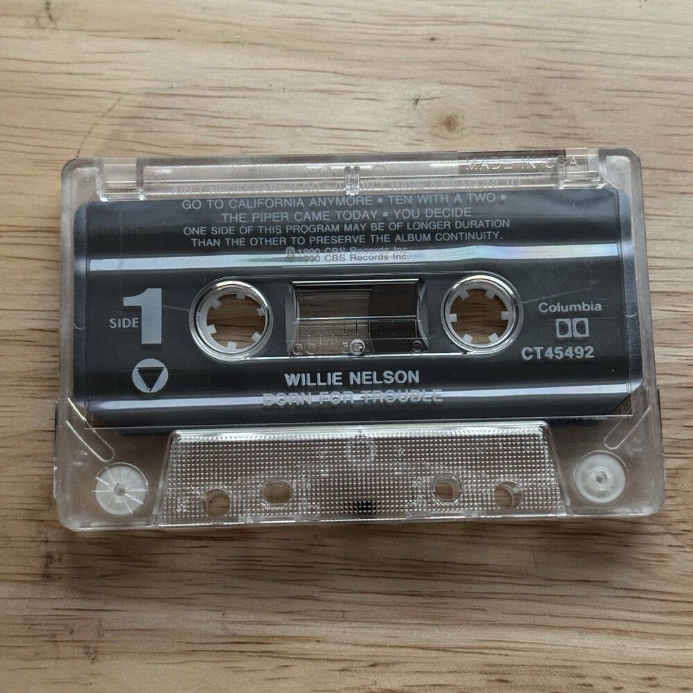 Willie Nelson Born For Trouble Cassette Tape 1990 Columbia CT45492 Country - Picture 4 of 5